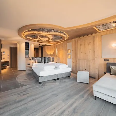 Leitgam Luxury For Two Hotel Chienes