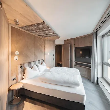 Leitgam Luxury For Two Chienes